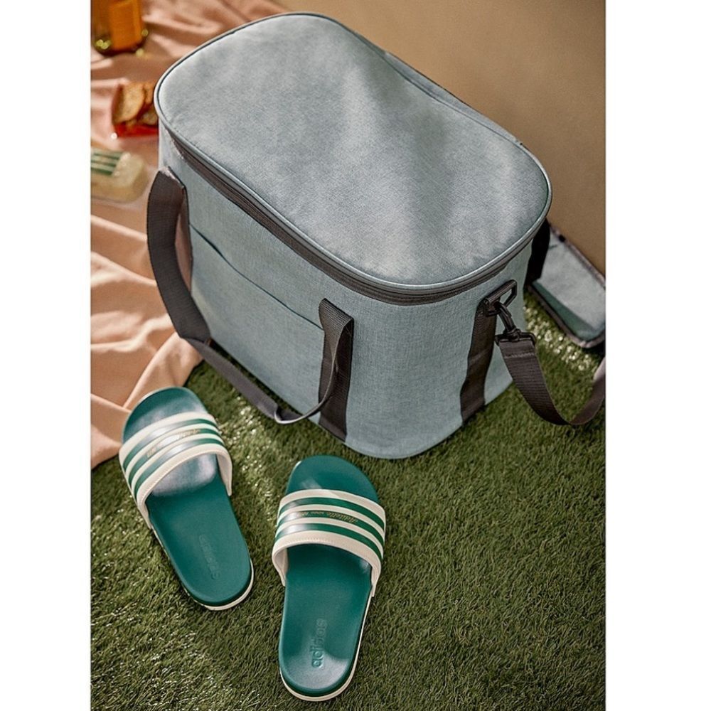 Large cooler - Picture 5 of 13